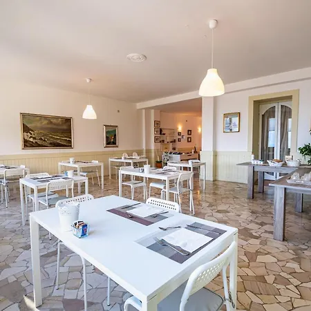 Belvedere Bed & Breakfast 4*